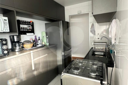 Apartamento à venda com 3 quartos, sendo 1 suíte,  em Vila Suzana, São Paulo, SP