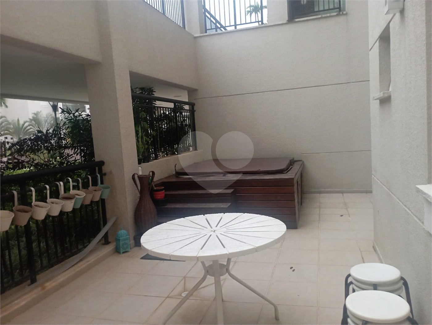Apartamento à venda com 3 quartos, sendo 2 suítes, em Tremembé, São Paulo, SP