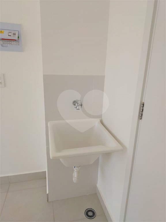 Apartamento à venda com 2 quartos em Parque São Rafael, São Paulo, SP