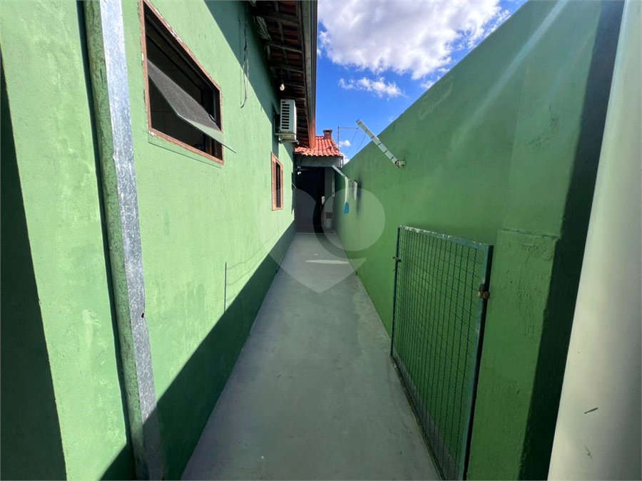 Casa à venda com 2 quartos, sendo 1 suíte, em Vila Barth, Itapetininga, SP