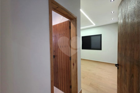 Casa à venda com 3 quartos, sendo 1 suíte,  no condomínio Jardim Residencial Villagio Ipanema I, Sorocaba - SP