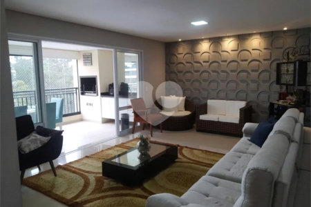 Apartamento à venda com 3 suítes em Jardim Marajoara, São Paulo, SP