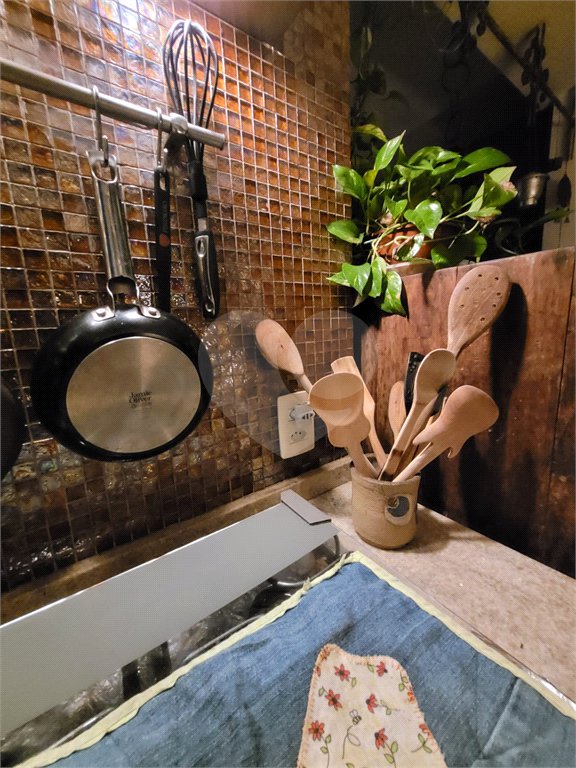 Casa à venda com 3 quartos, sendo 2 suítes, em Vila Mariana, São Paulo, SP