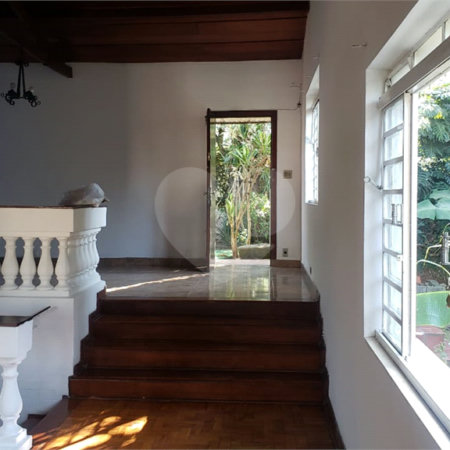 Sobrado à venda com 3 quartos, sendo 1 suíte, em Horto Florestal, São Paulo, SP