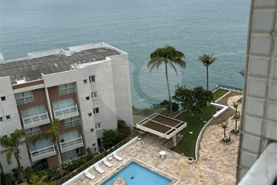 Apartamento à venda ou para alugar com 3 quartos, sendo 1 suíte, em Enseada, Guarujá, SP
