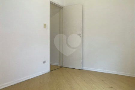 Sobrado à venda ou para alugar com 2 quartos em Chácara Santo Antônio, São Paulo, SP