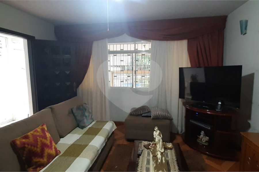 Sobrado à venda com 4 quartos em Santana, São Paulo, SP