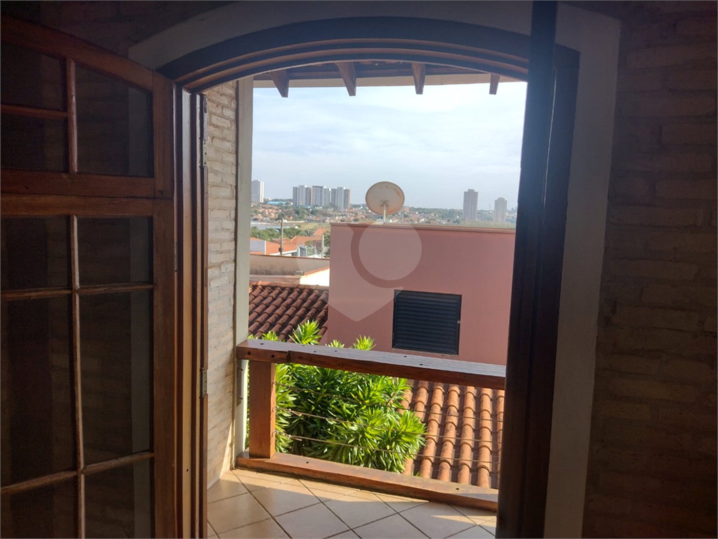 Sobrado à venda com 3 quartos, sendo 2 suítes, em Jardim Residencial Santa Mônica, Araraquara, SP