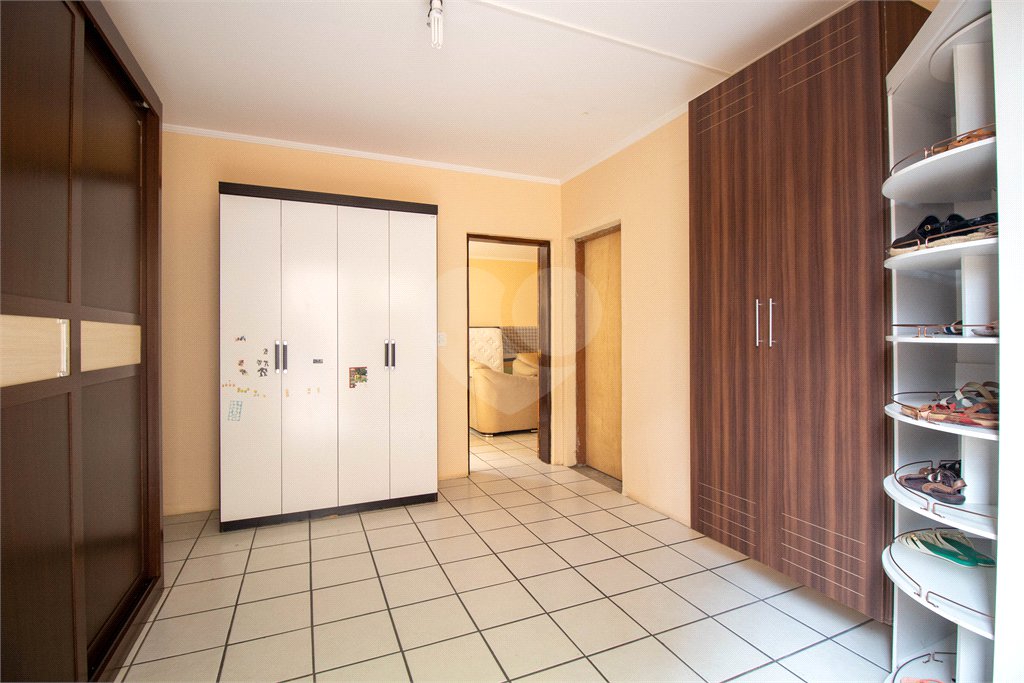 Casa à venda com 3 quartos, sendo 1 suíte, em Jardim São José, São Roque, SP