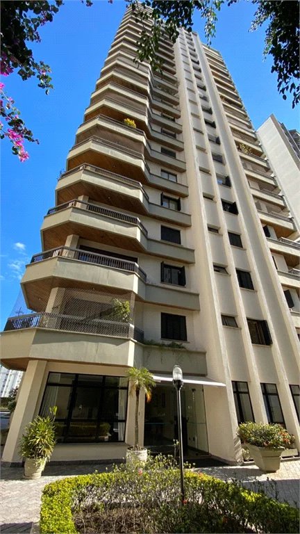 Apartamento à venda com 3 suítes em Vila Andrade, São Paulo, SP