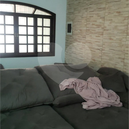 Casa à venda com 3 quartos, sendo 1 suíte, em Jardim dos Ipês, Suzano, SP
