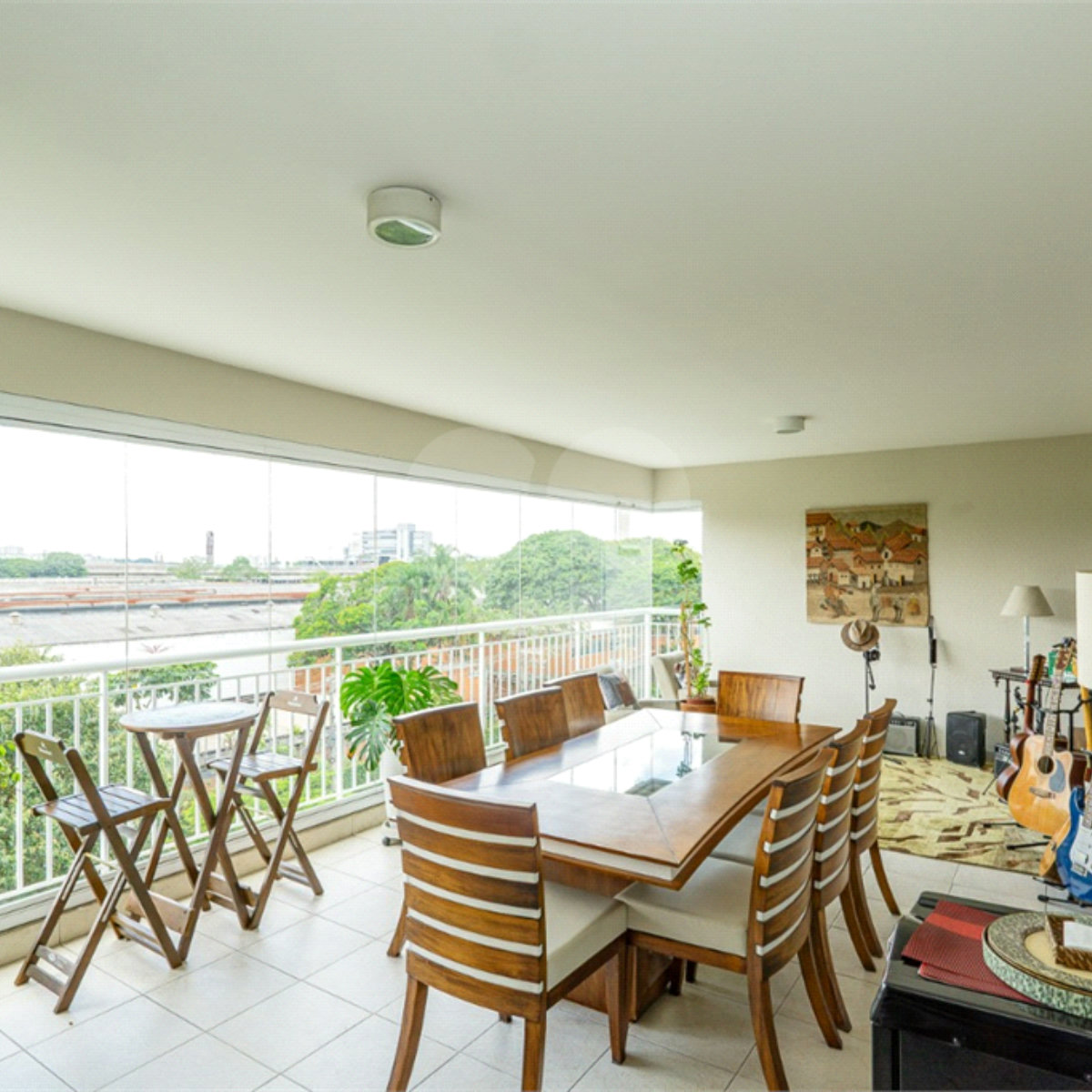 Apartamento à venda com 3 suítes em Santo Amaro, São Paulo, SP