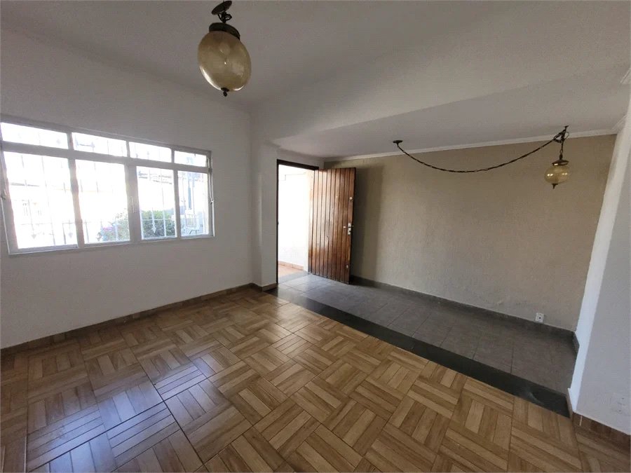 Casa à venda com 3 quartos em Parque da Lapa, São Paulo, SP