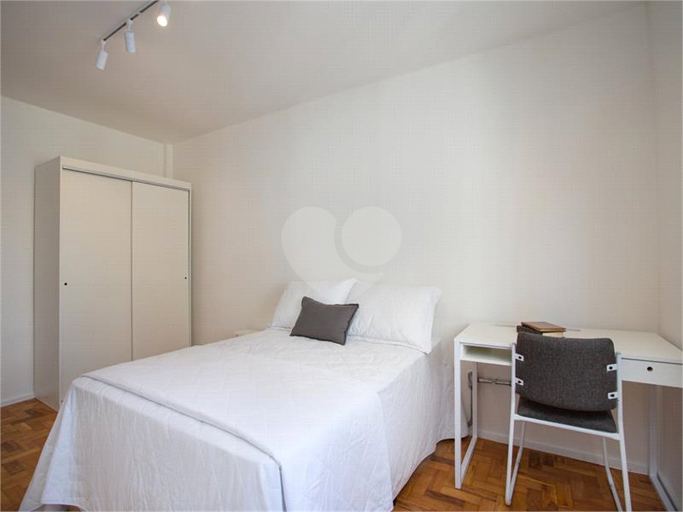 Apartamento à venda com 4 quartos, sendo 2 suítes, em Bela Vista, São Paulo, SP