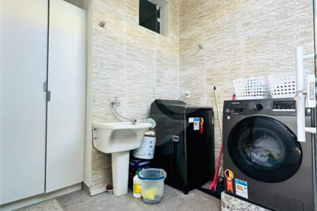 Casa à venda com 2 suítes, em Jardim Quaresmeira III, Suzano, SP