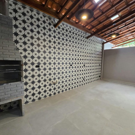 Casa com 2 dormitórios à venda, 89 m² por R$ 700.000,00 - Marapé - Santos/SP