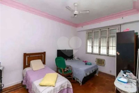Apartamento à venda com 4 quartos, sendo 1 suíte, em Flamengo, Rio de Janeiro, RJ