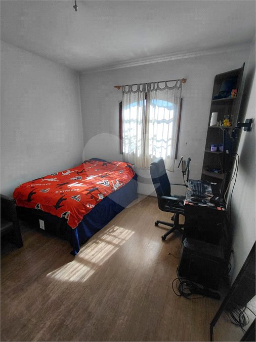 Sobrado à venda com 4 quartos, sendo 1 suíte, em Vila Nova Mazzei, São Paulo, SP