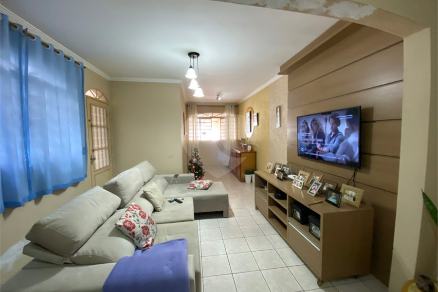 Casa à venda com 2 quartos, sendo 1 suíte, em Lavapés, Mairiporã, SP