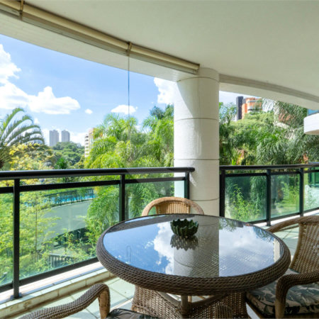 Apartamento à venda com 3 suítes em Vila Suzana, São Paulo, SP