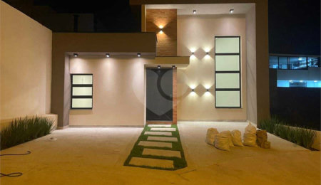Casa à venda com 3 quartos, sendo 1 suíte,  no condomínio Horto Florestal Villagio, Sorocaba - SP