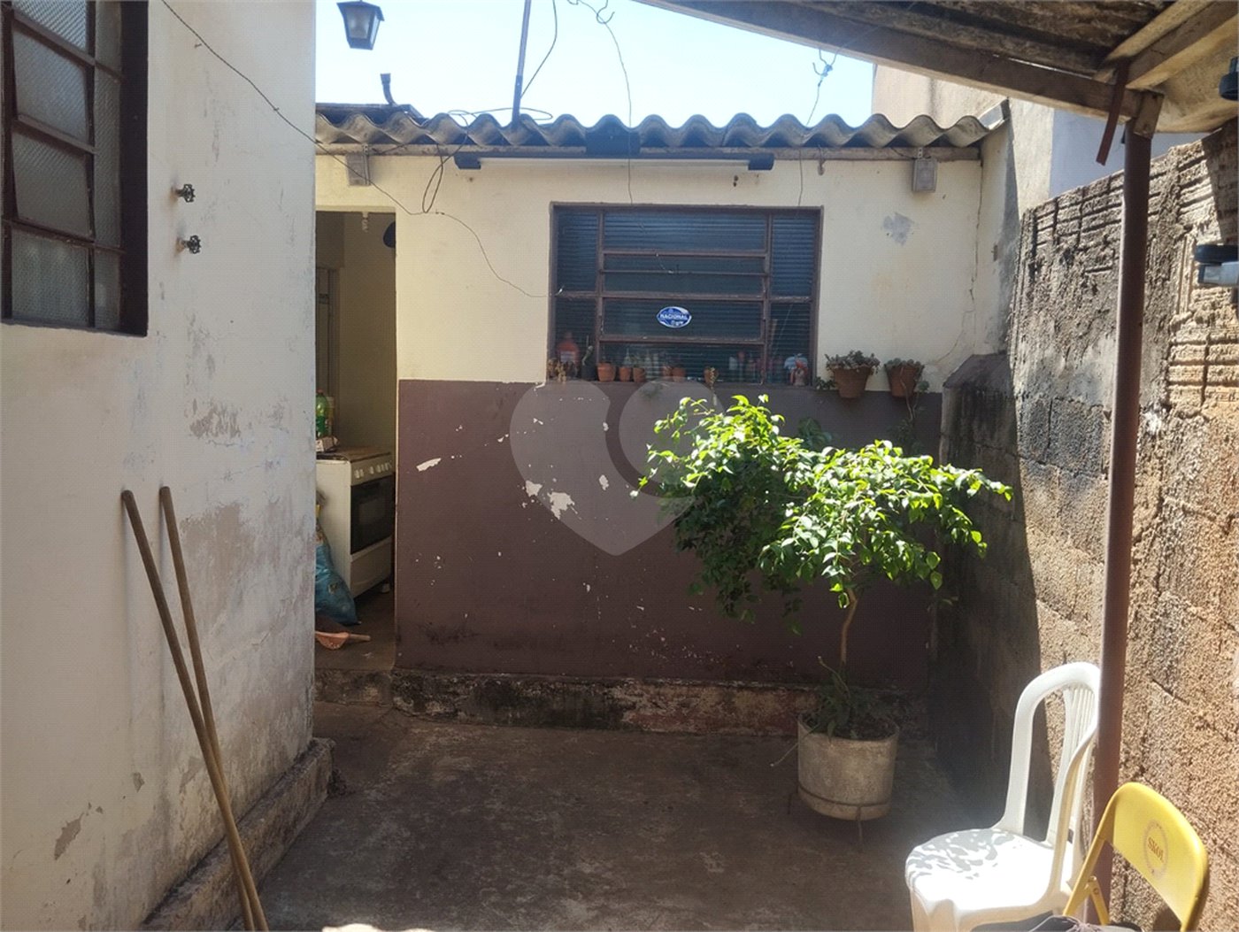 Casa à venda com 2 quartos no Centro, Araraquara, SP