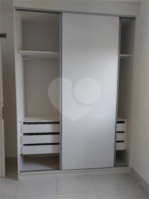 Apartamento à venda ou para alugar com 3 quartos, sendo 1 suíte, em Jardim Santiago, Indaiatuba, SP