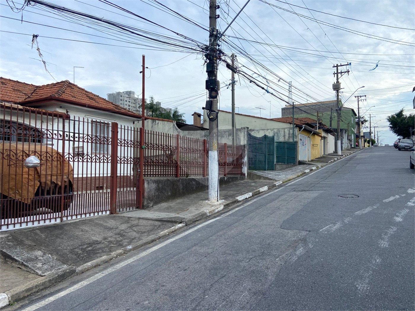 Terreno à venda com 3 quartos no Centro, Poá, SP