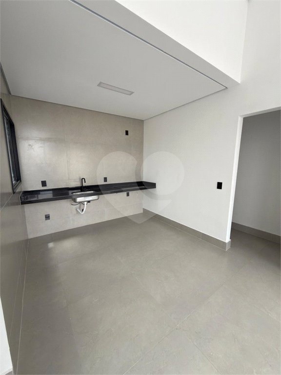 Casa à venda com 3 quartos, sendo 1 suíte, em Jardim Vale Verde, Jundiaí, SP