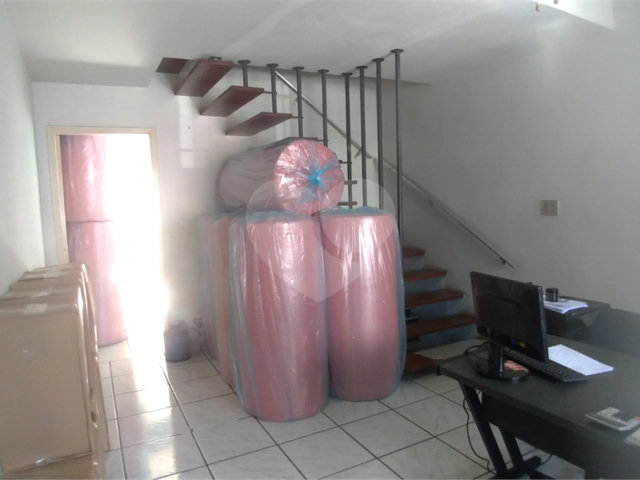 Sobrado à venda com 2 quartos em Santana, São Paulo, SP