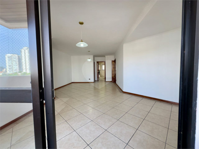 Apartamento à venda com 4 quartos, sendo 2 suítes,  em Santana, São Paulo, SP