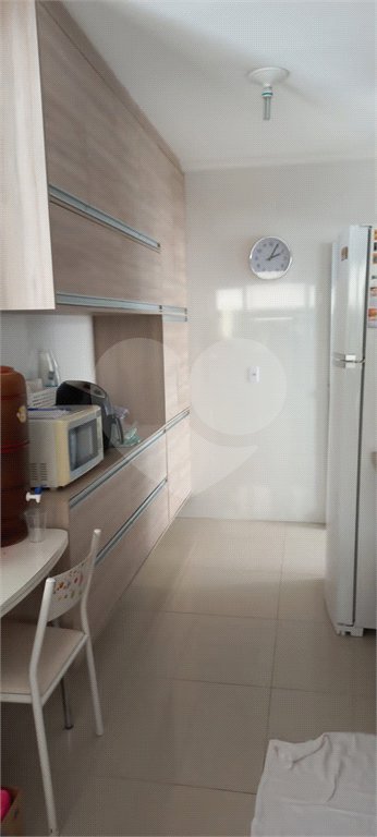 Casa à venda com 3 quartos, sendo 1 suíte, no condomínio Sausalito, Mairiporã - SP