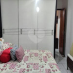 Casa à venda com 3 quartos, sendo 1 suíte, no condomínio Alcides Moreira, São Paulo - SP