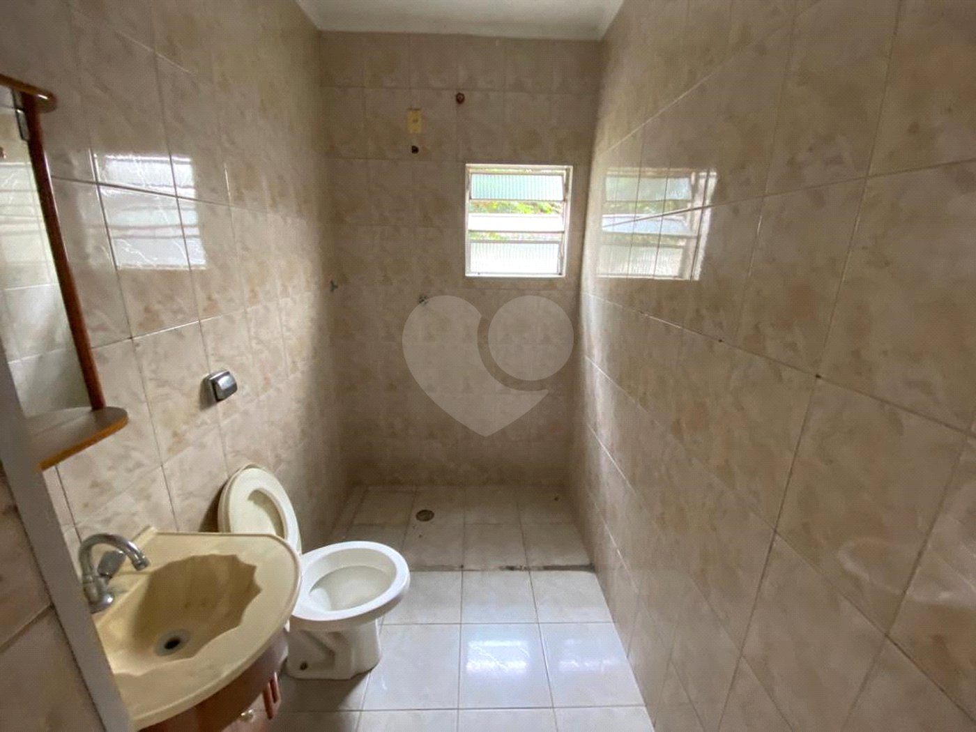 Casa Térrea à venda com 4 quartos em Vila Mazzei, São Paulo, SP