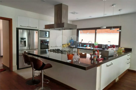 Casa Térrea à venda com 3 suítes em Alto da Boa Vista, São Paulo, SP