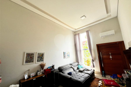 Casa à venda com 2 suítes no condomínio Village Moutonnée, Salto - SP