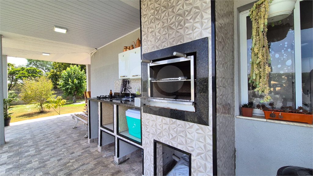 Casa à venda com 5 quartos, sendo 4 suítes, no condomínio Terras de Lucas, Sorocaba - SP
