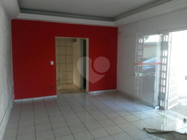 Sobrado à venda com 15 quartos, sendo 3 suítes,  em Tucuruvi, São Paulo, SP