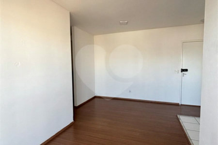 Apartamento à venda com 2 quartos, sendo 1 suíte, em Vila Galvão, Guarulhos, SP