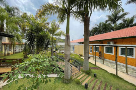 Casa à venda com 4 suítes no condomínio Miollo da Granja, Cotia - SP