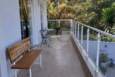 Casa à venda com 5 suítes em Parque dos Príncipes, São Paulo, SP