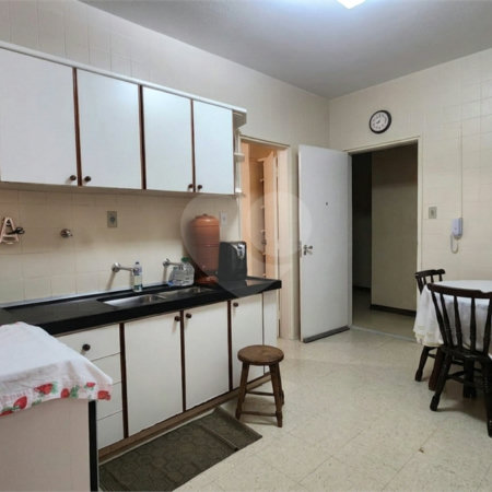 Apartamento à venda com 3 quartos, sendo 1 suíte, no Centro, Sorocaba, SP