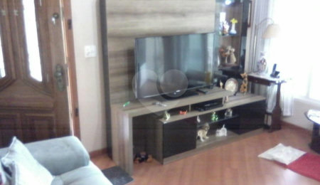 Sobrado à venda com 2 quartos em Horto, São Paulo, SP