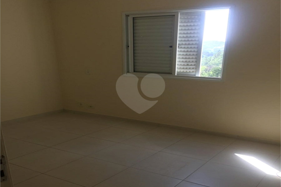 Apartamento à venda com 3 quartos, sendo 1 suíte, em Vila Nova Cachoeirinha, São Paulo, SP