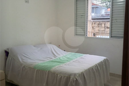 Casa à venda com 4 quartos, sendo 1 suíte, em Vila Cordeiro, São Paulo, SP