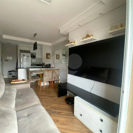 Apartamento à venda com 3 quartos, sendo 1 suíte, em Vila Maria Alta, São Paulo, SP