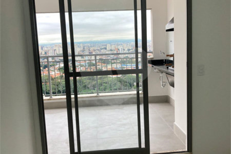 Apartamento à venda com 2 quartos, sendo 1 suíte,  em Vila Dom Pedro I, São Paulo, SP