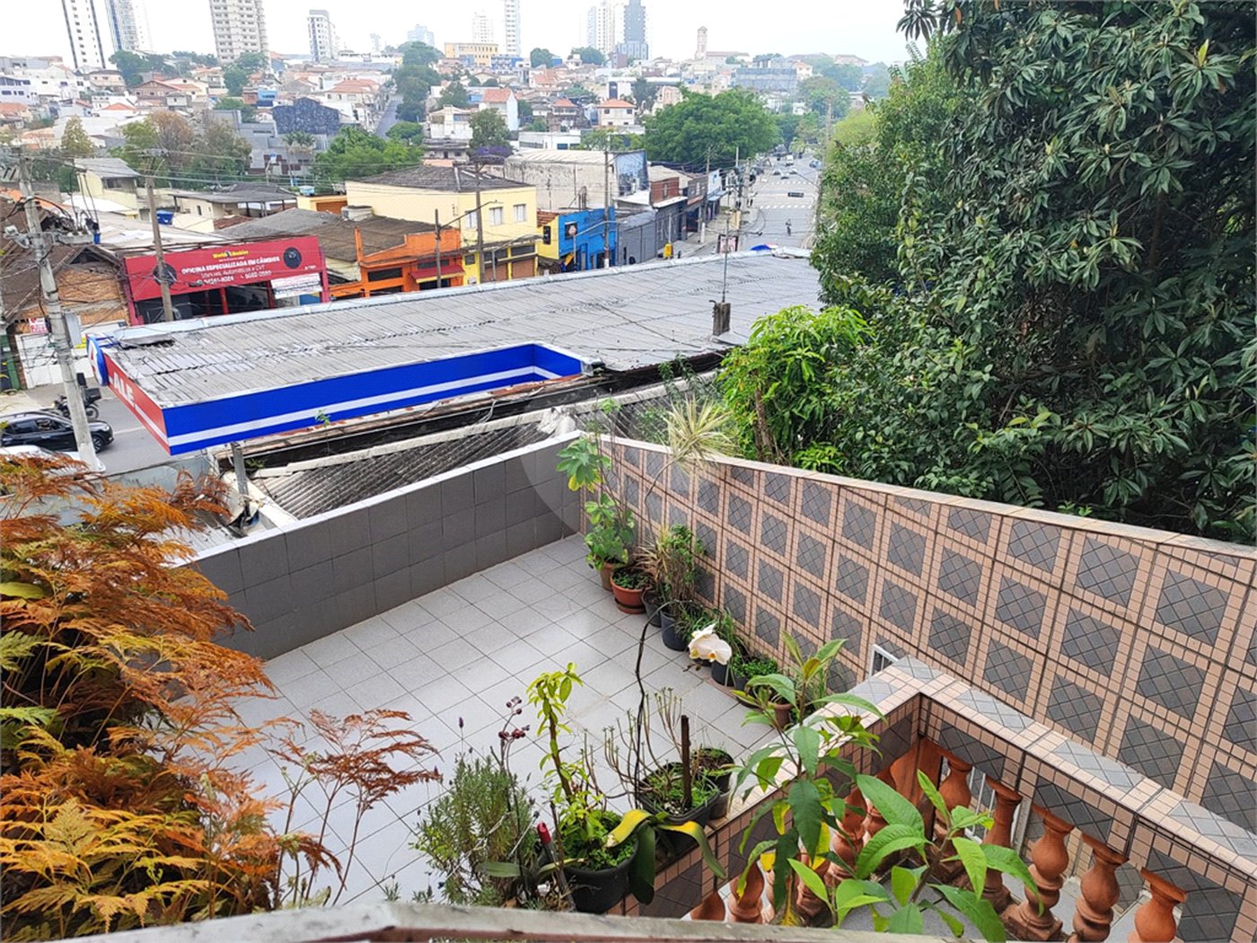 Sobrado à venda com 4 quartos, sendo 1 suíte,  em Saúde, São Paulo, SP