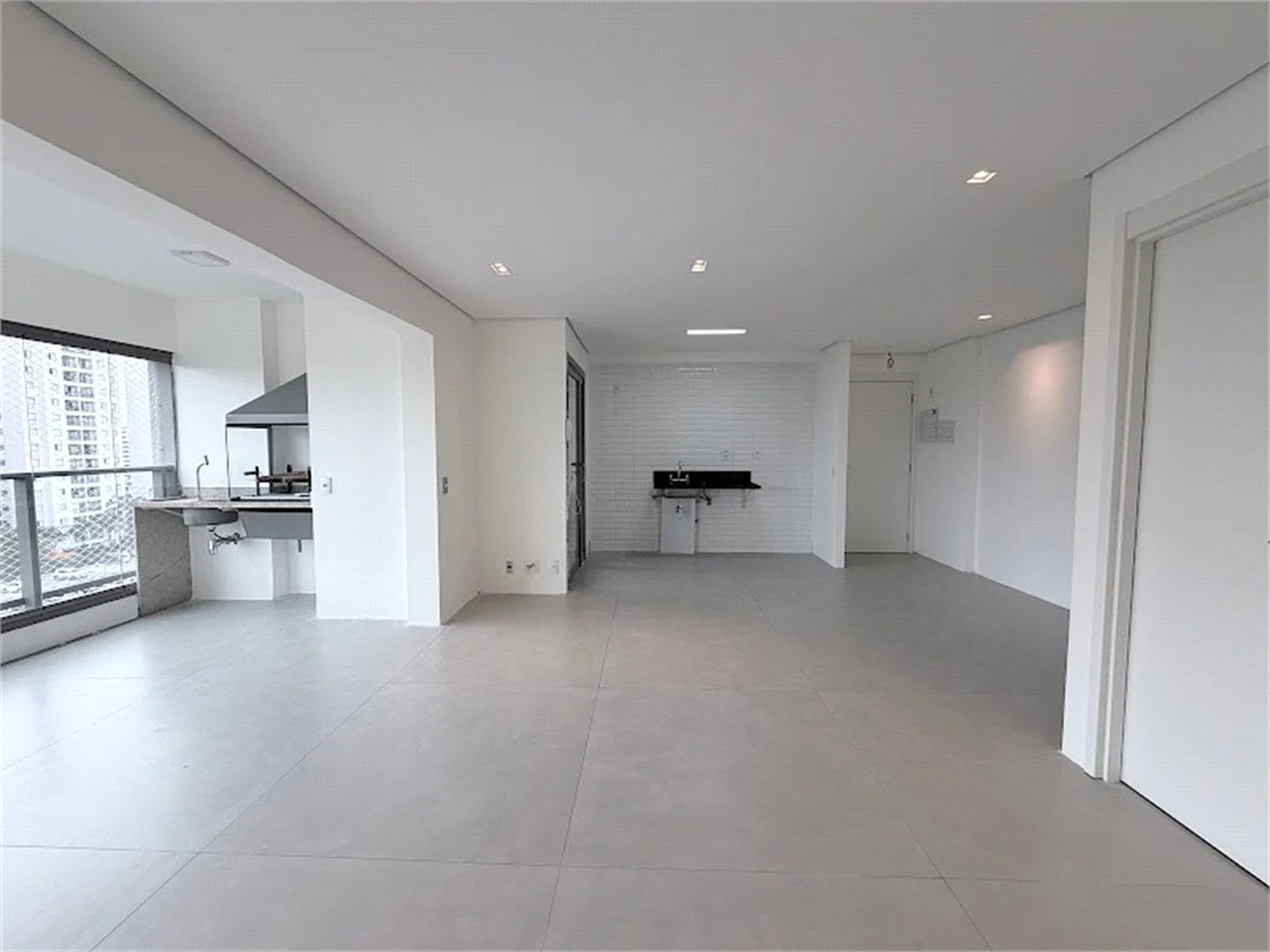 Apartamento à venda com 3 quartos, sendo 1 suíte,  em Vila Leopoldina, São Paulo, SP