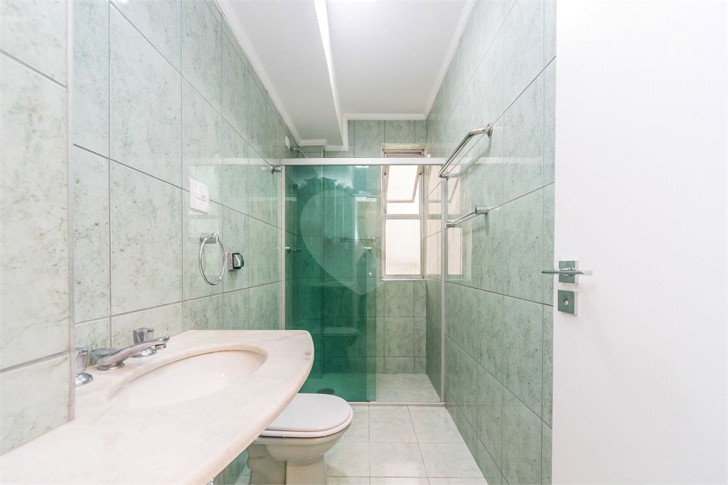 Apartamento à venda com 3 quartos, sendo 1 suíte, em Itaim Bibi, São Paulo, SP